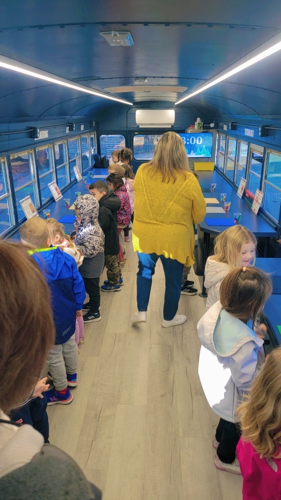 students on the STEAM bus