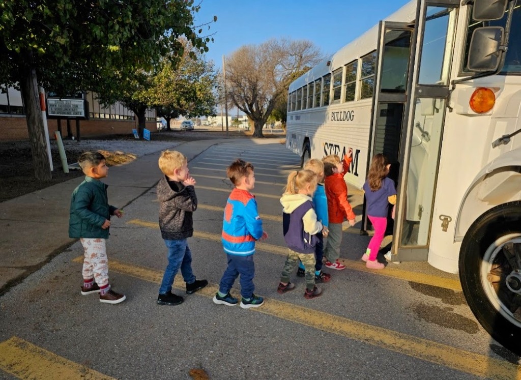 Students on the STEAM bus.