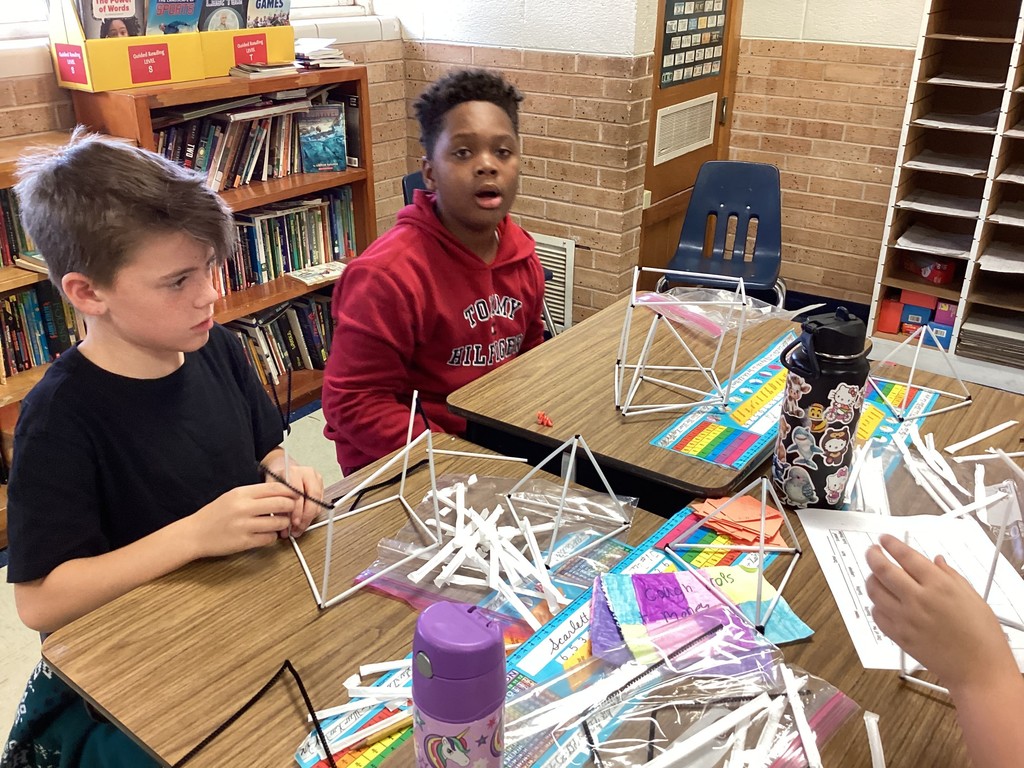 students doing STEAM