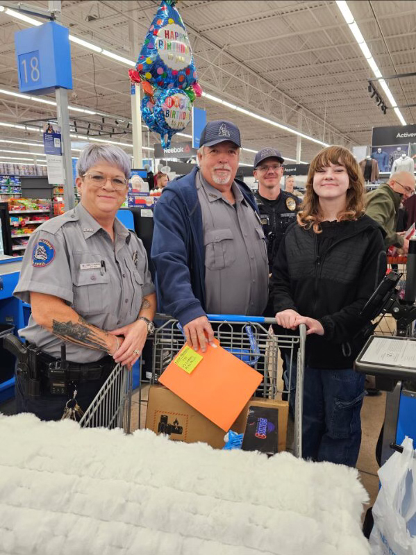 APS Cops and Christmas