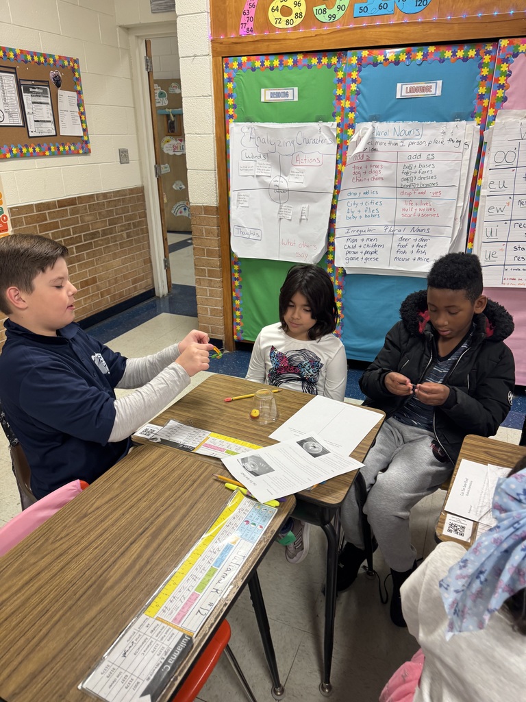 Students doing STEAM.