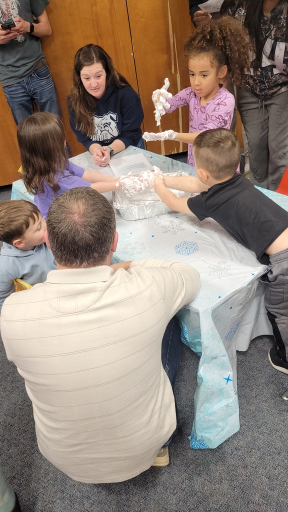 Students and parents doing STEAM.