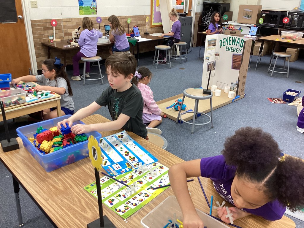 Students doing STEAM