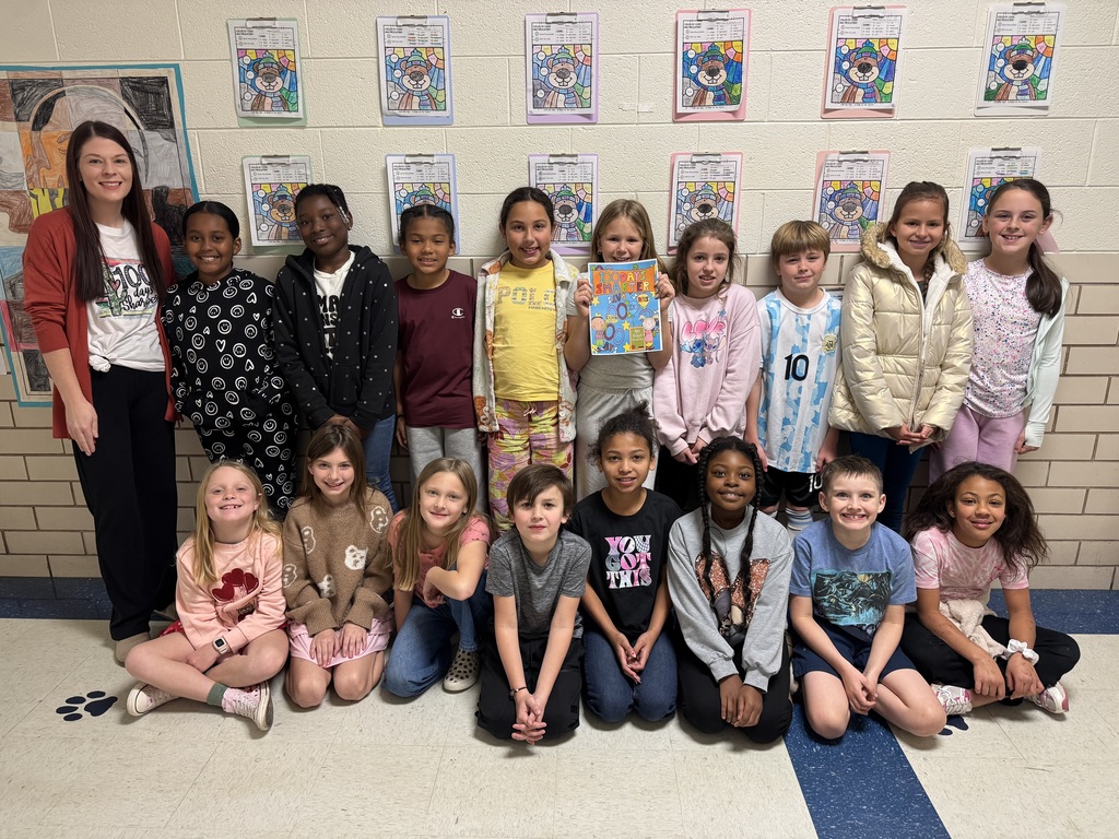 Students celebrating 100 day of school.