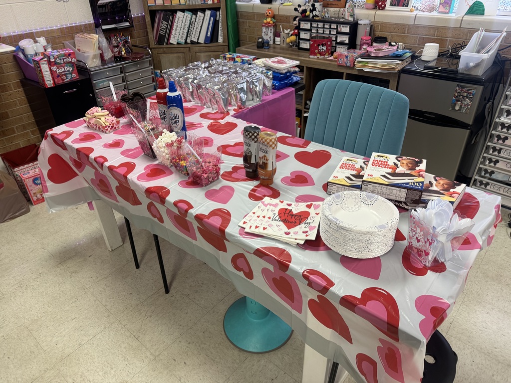 Food for the valentine party.