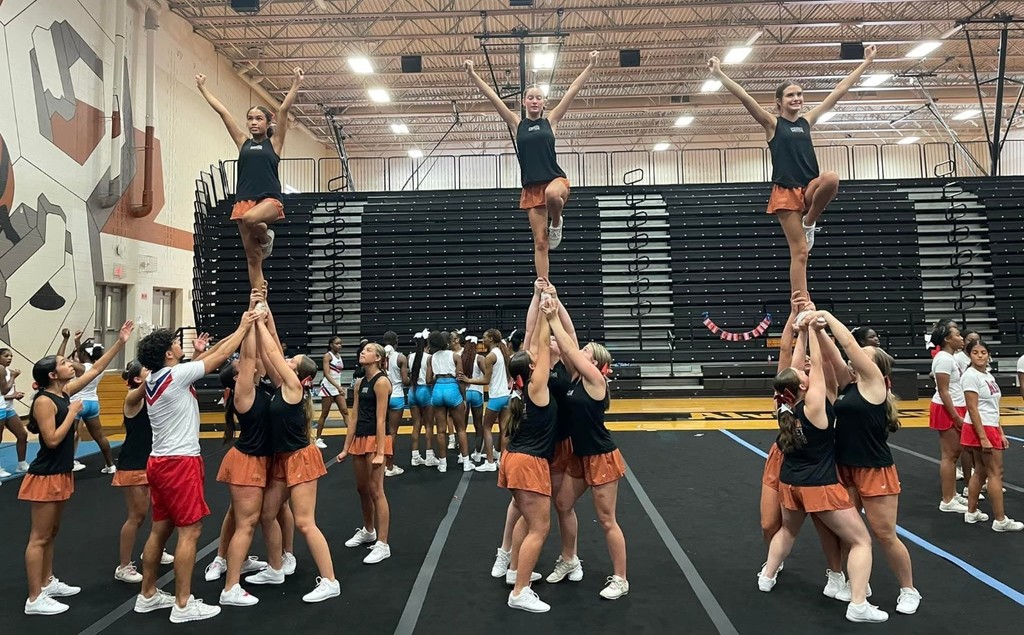 varsity cheer stunting