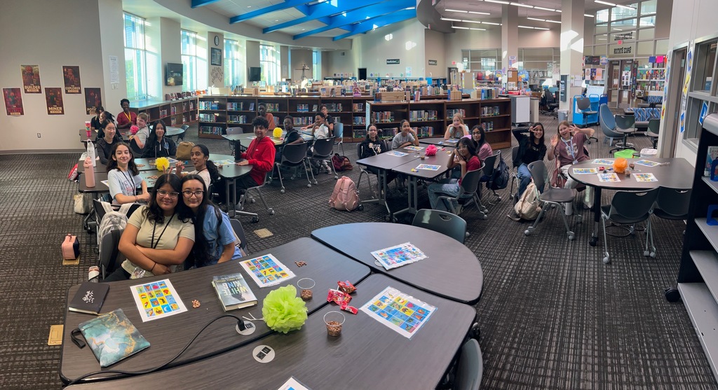 Loteria in the Library