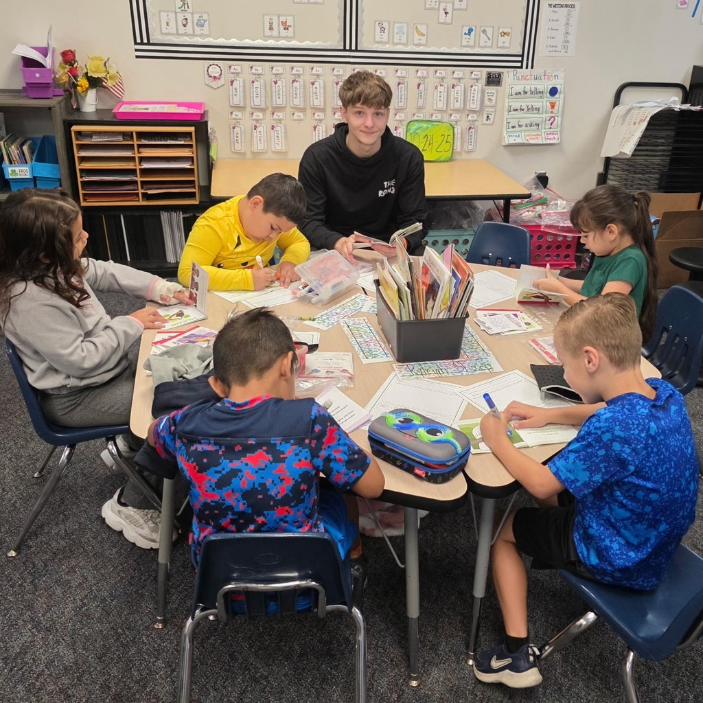 avid student helpers