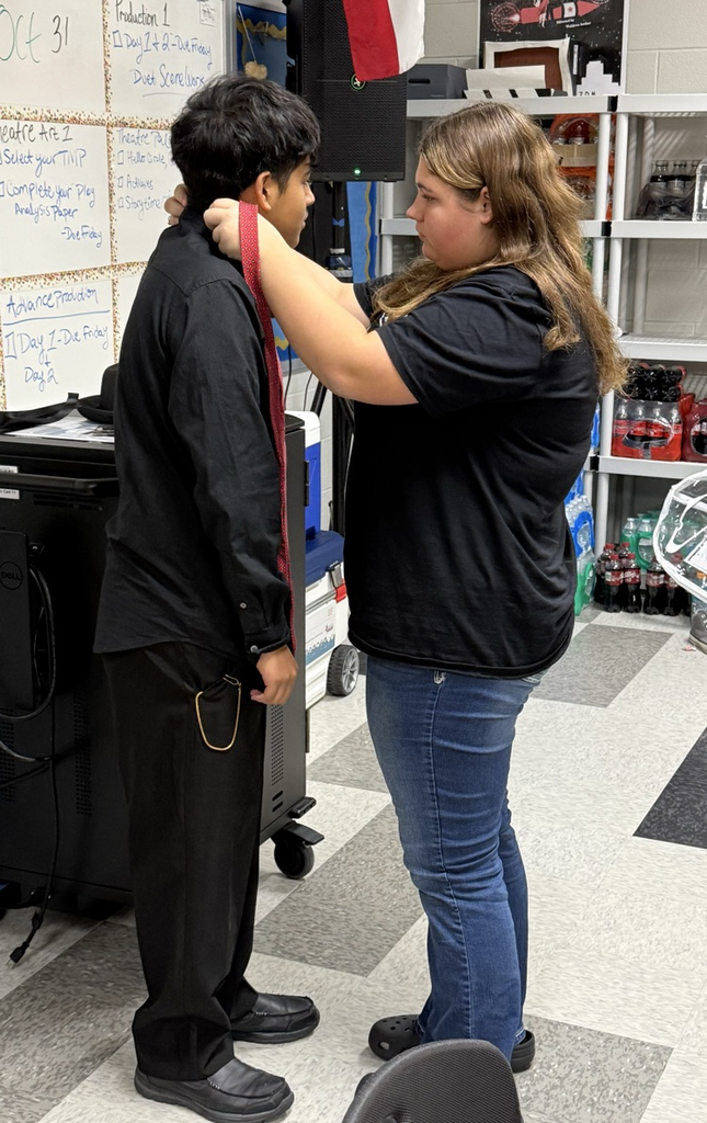 O’Finn needs a tie.