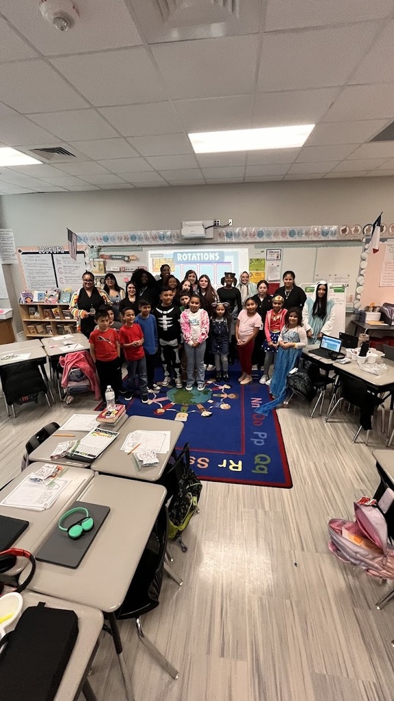 trick or treat with EC mason