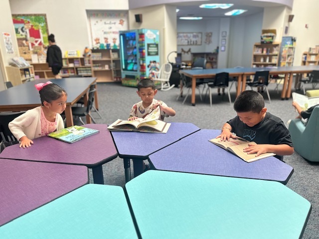 kids reading
