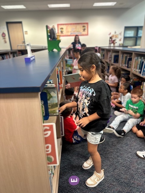 kids looking for books