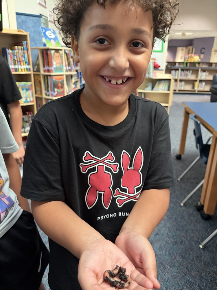 kid with worm