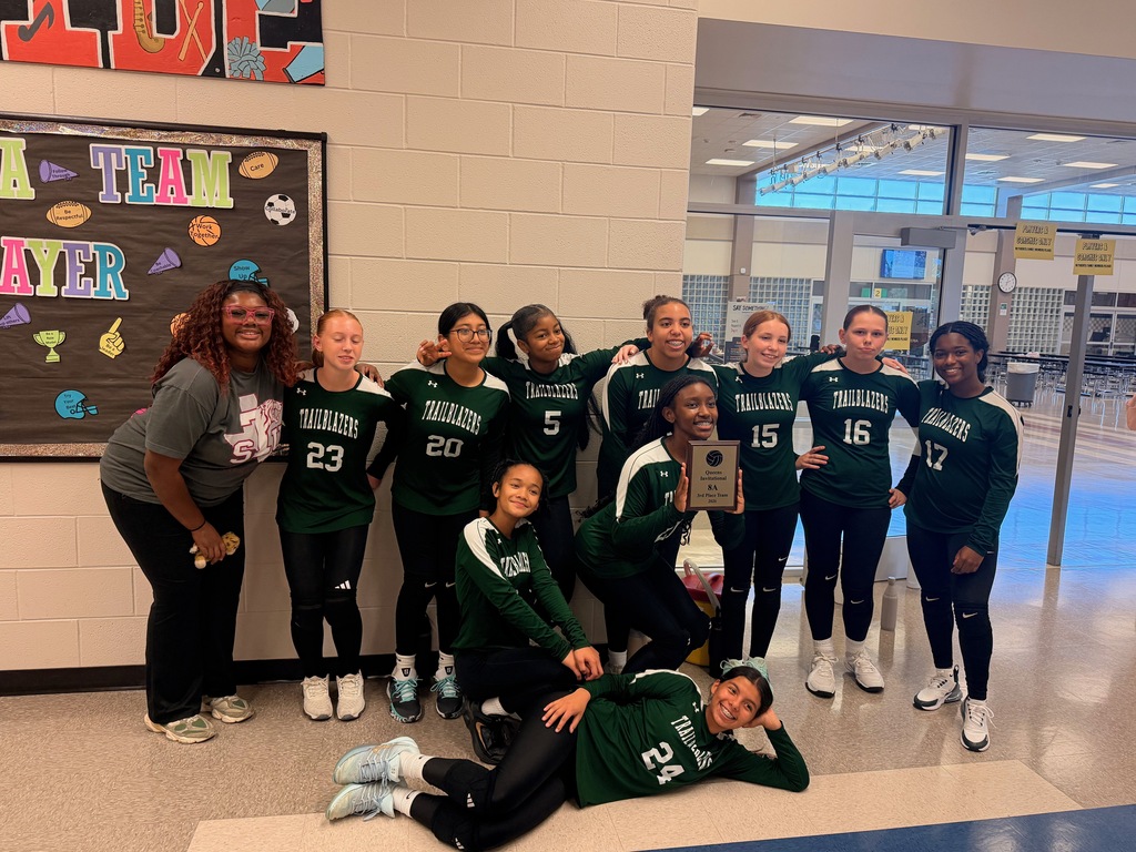 Shoutout to our 8A Volleyball team for taking 3rd place in their bracket at the Queens Invitational this past weekend! 