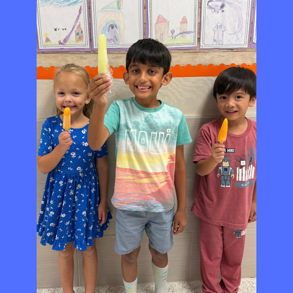 Students enjoying their paletas.