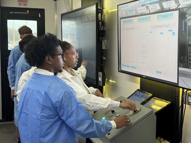 Students in the Break Box