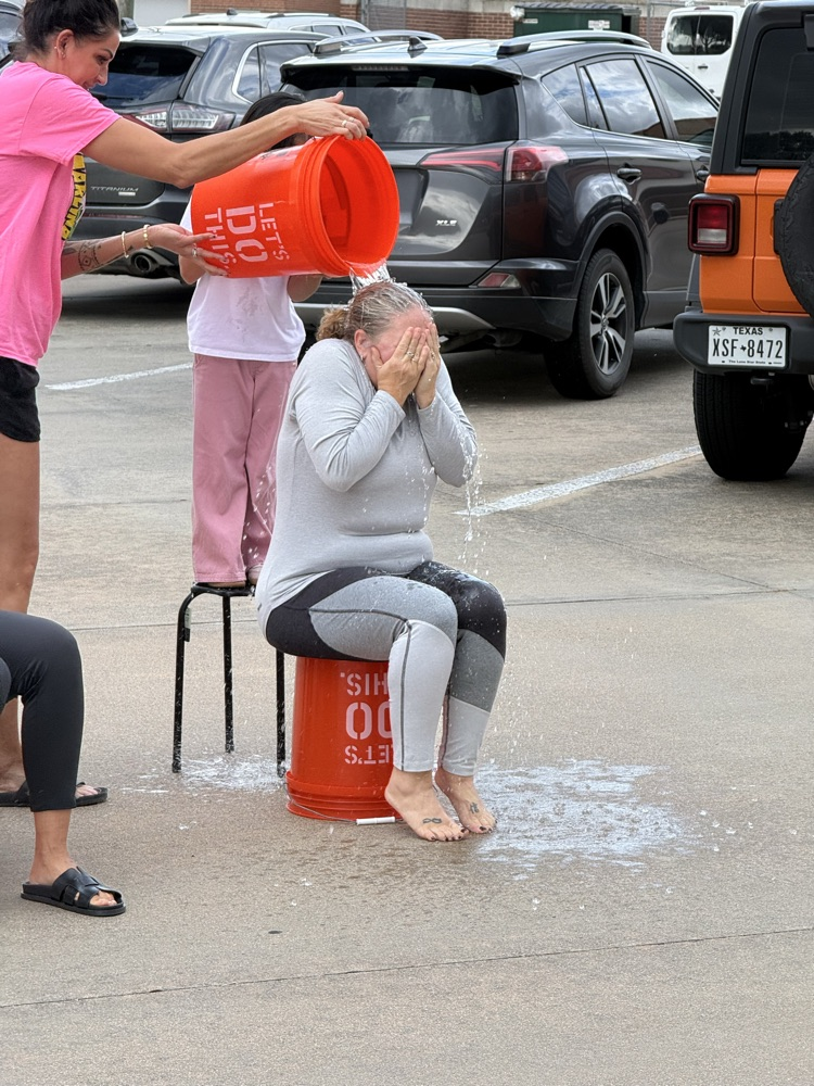 ice bucket challenge 