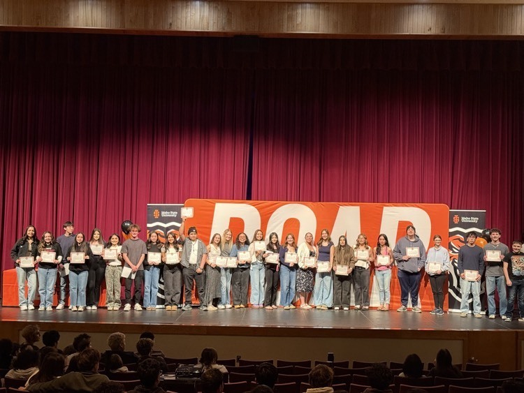 students who received scholarships to isu