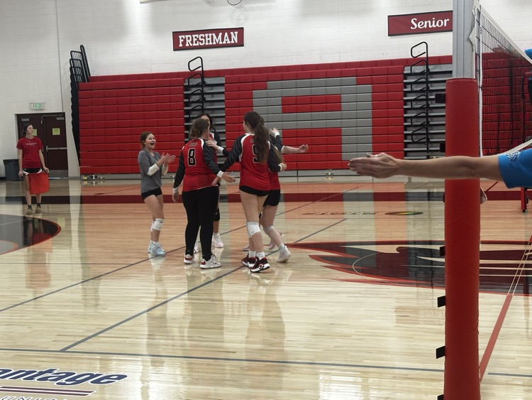 girls c team volleyball