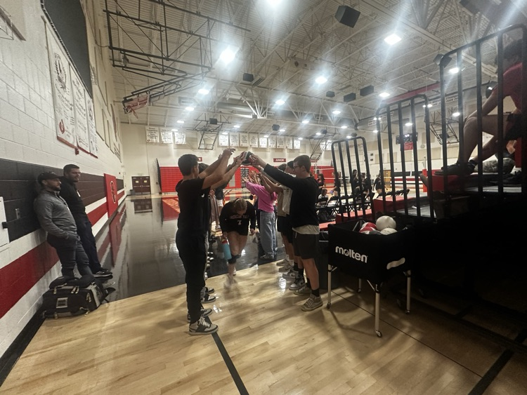 varsity girls volleyball