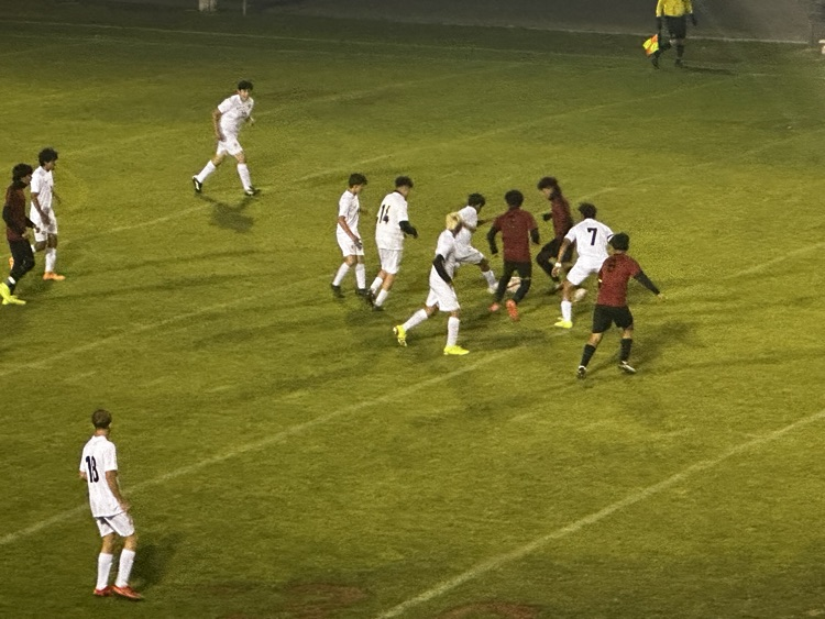 varsity boys soccer