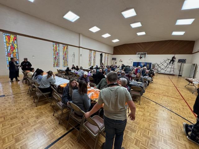 food hall with everyone eating