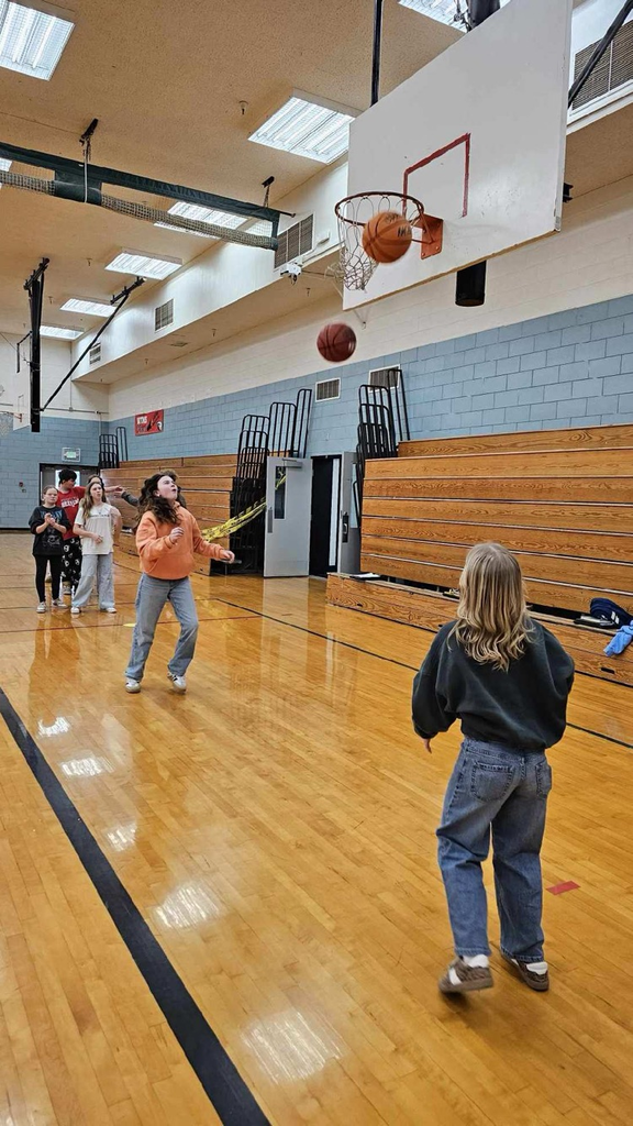 Lightning in the gym 
