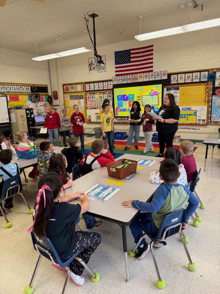 JRSE Stem Ambassadors Visit Hillcrest Elementary School