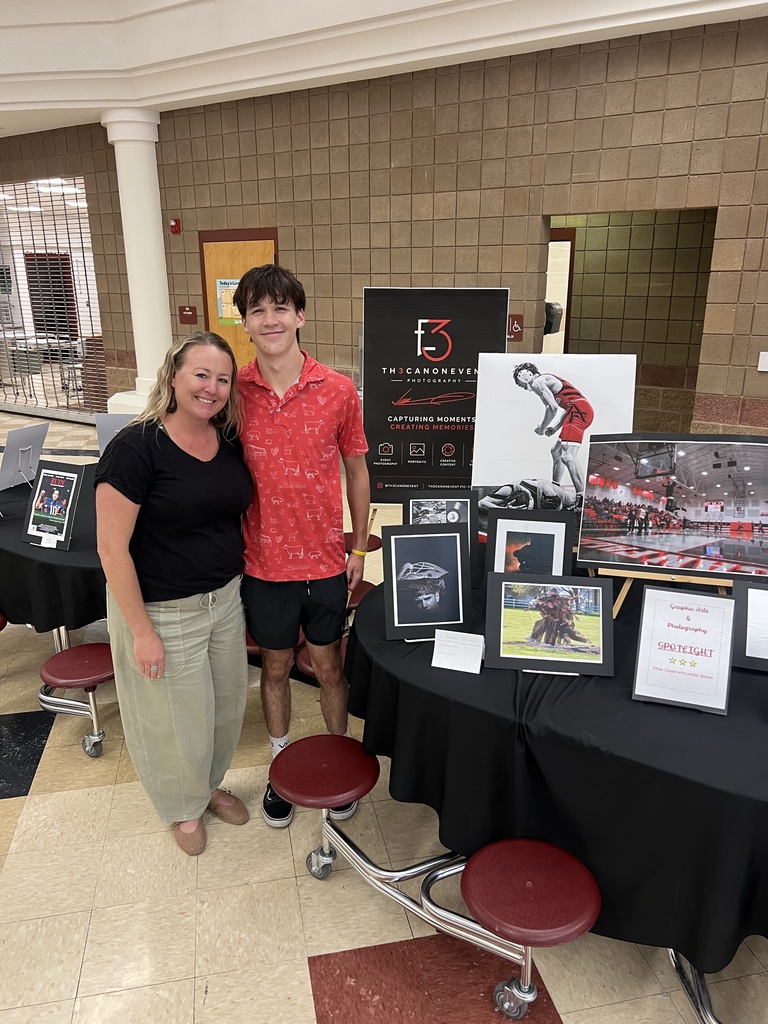 Top 3 winners in the spring Art Show in their category. Photography is in full motion spring and fall. Congrats! Landon Bowen was our Best in Show winner! 