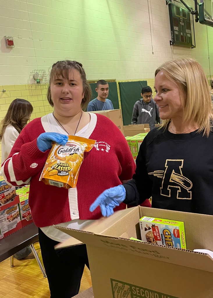 Student Helper and staff - Second Harvest 