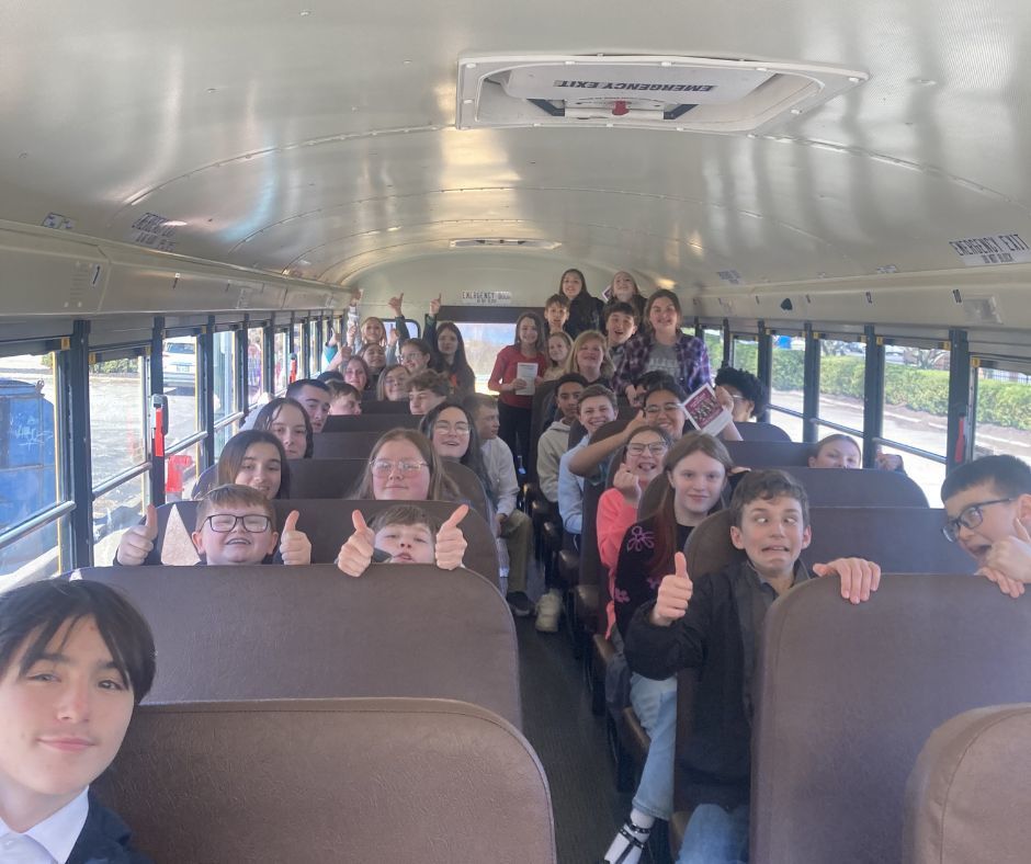students on the school bus