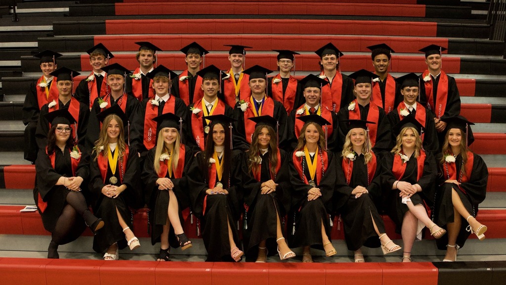 Group Picture of the Class of 2026