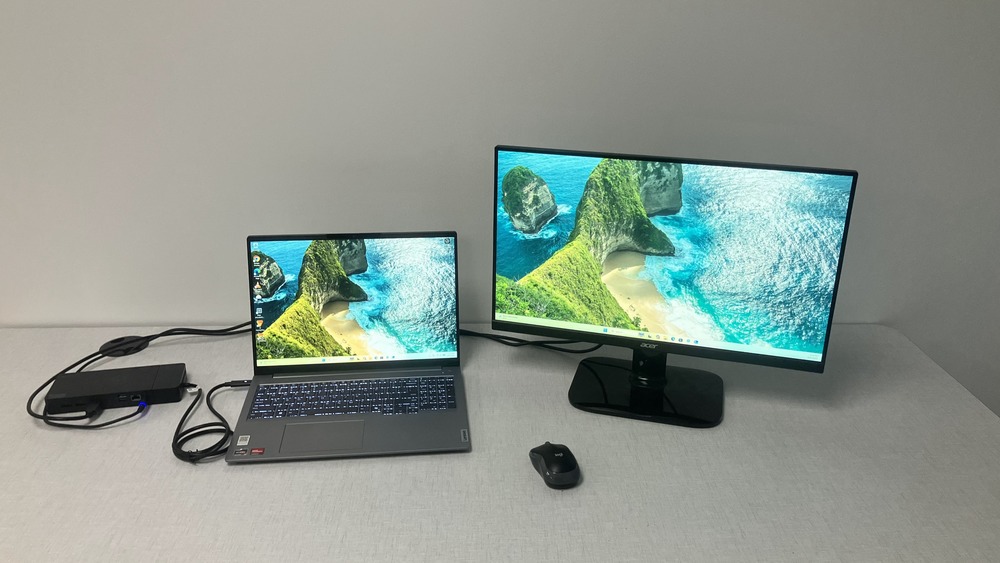 Laptop with Docking station, 2nd Monitor and Wireless mouse