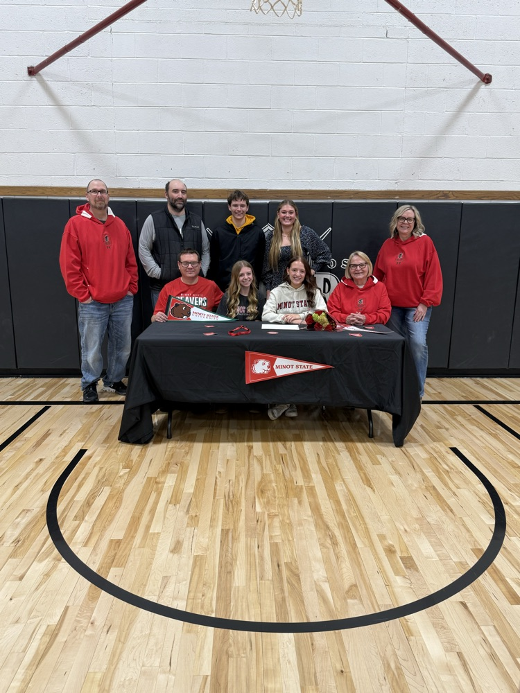 Evelyn and her D/A teammates and coach