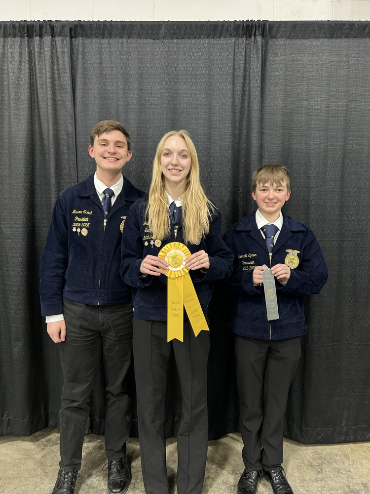 Mason, Jade, Everett