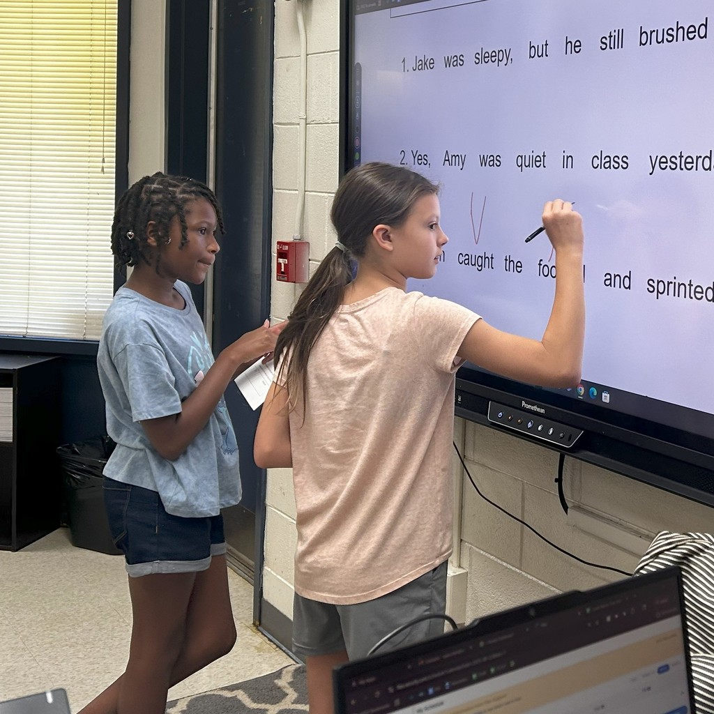 In Mrs. McClain’s class, students teamed up to code the parts of speech in sentences and then took the lead by modeling their work at the board for their classmates! #BMSWarriorPRIDE