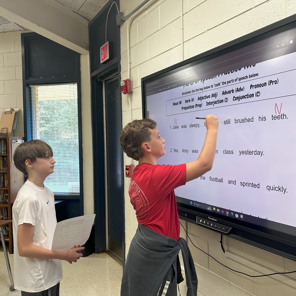 In Mrs. McClain’s class, students teamed up to code the parts of speech in sentences and then took the lead by modeling their work at the board for their classmates! #BMSWarriorPRIDE