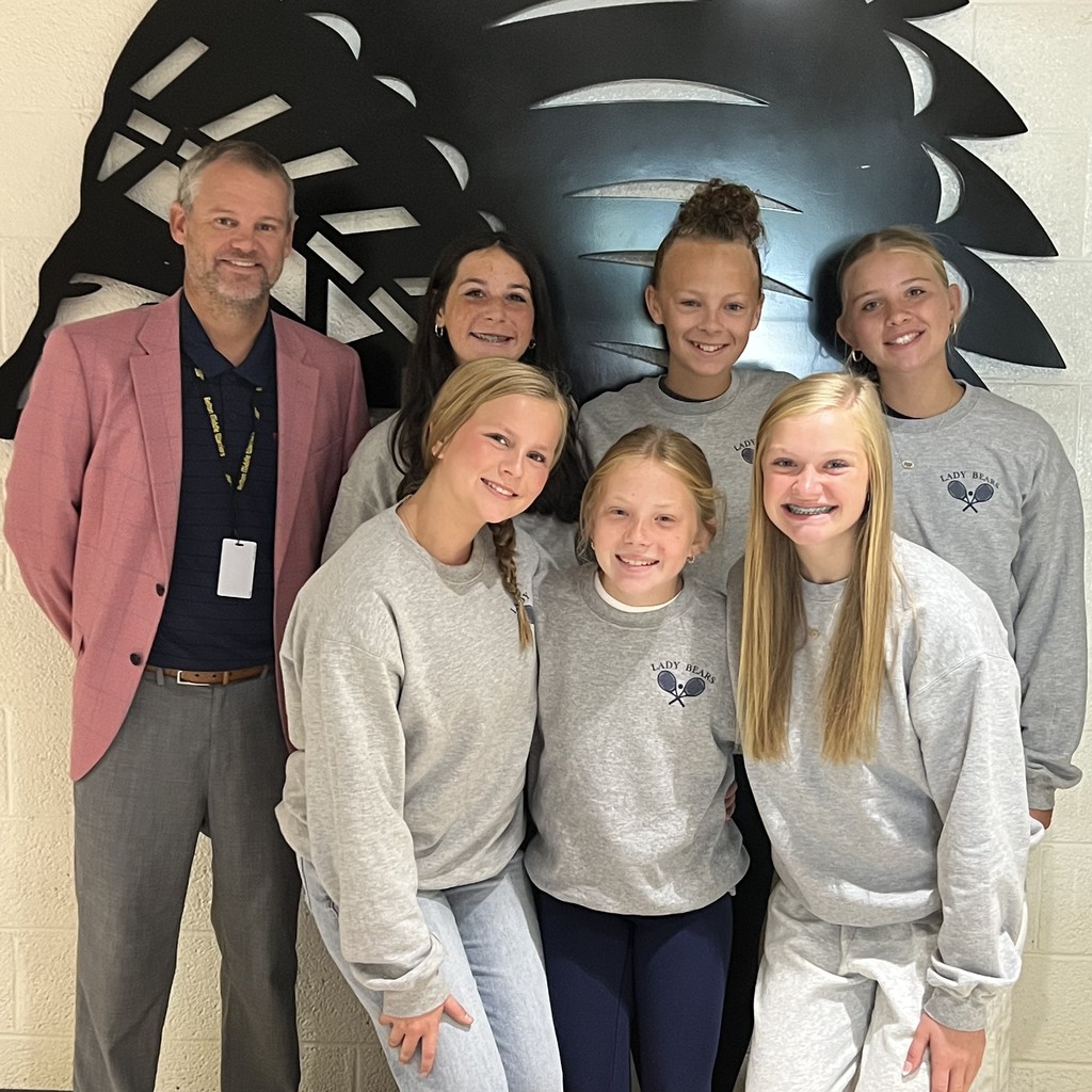 Girls Tennis