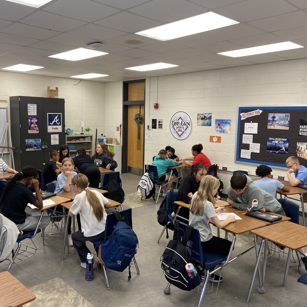 6th grade Strategies students with Coach Parnell practiced email etiquette this week!