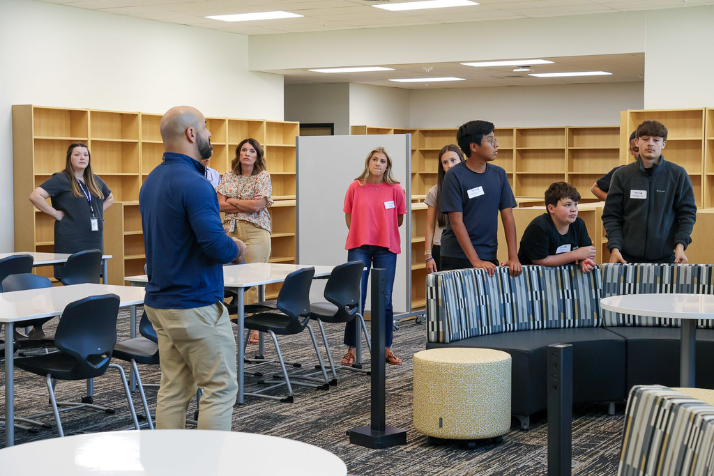 Superintendent's Student Council touring PHS