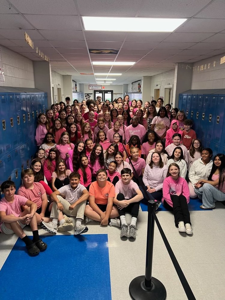 7th Grade Students Dressed in Pink