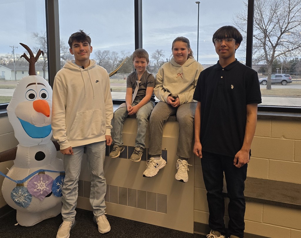 DEC STUDENTS OF THE MONTH