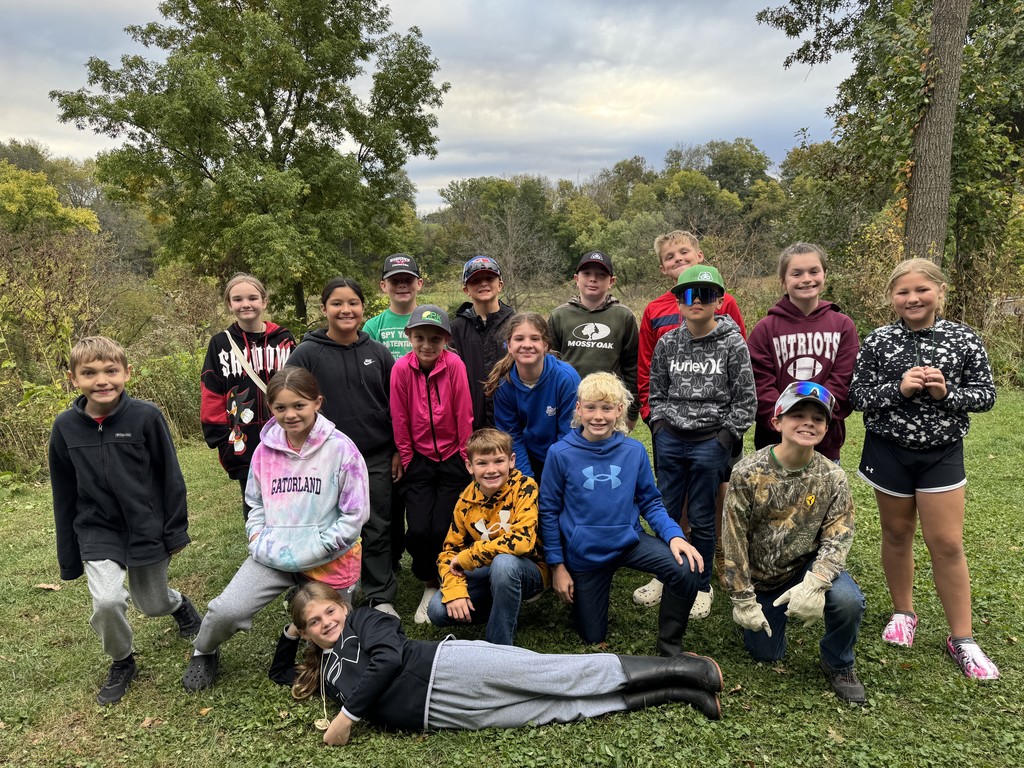 Class picture from School of the Wild!