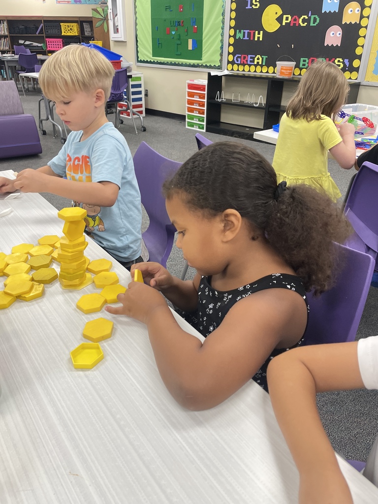 Our Pre-K students were "wild about books" in the library today! After a story, they had a blast building and experimenting with blocks and counters.  Hands-on learning is the best learning, using their imaginations and fine motor skills to create incredible things with different manipulatives. Building, creating, and learning all in one! 