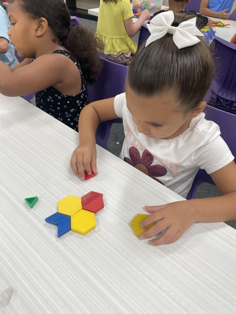 Our Pre-K students were "wild about books" in the library today! After a story, they had a blast building and experimenting with blocks and counters.  Hands-on learning is the best learning, using their imaginations and fine motor skills to create incredible things with different manipulatives. Building, creating, and learning all in one! 