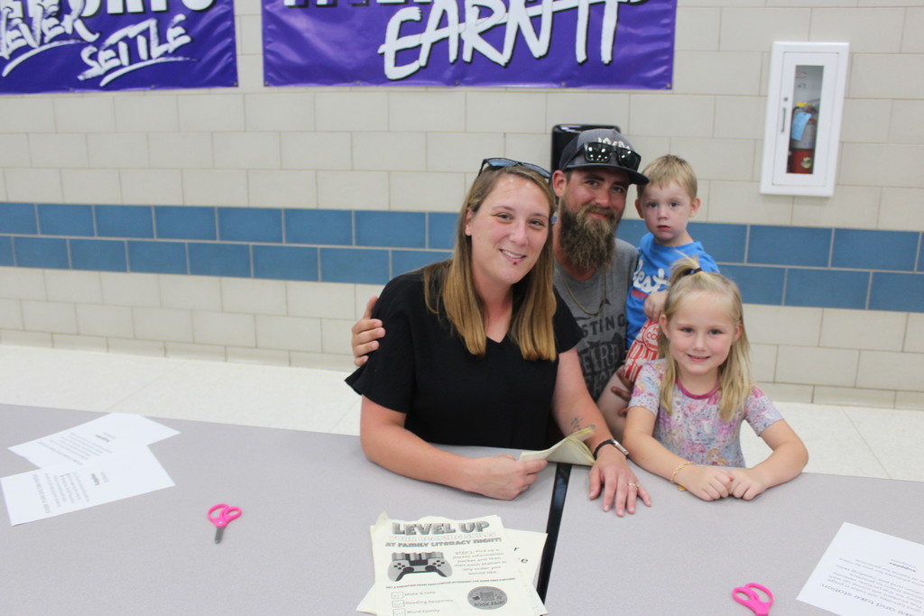 What a night! A huge thank you to all the families who came out and made our Literacy Night and Book Fair such a success. We loved seeing everyone engaging in the literacy games and gathering valuable information about reading. Your involvement is what makes our school so special!
