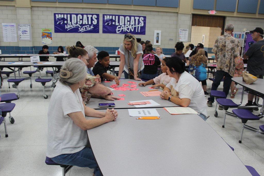 What a night! A huge thank you to all the families who came out and made our Literacy Night and Book Fair such a success. We loved seeing everyone engaging in the literacy games and gathering valuable information about reading. Your involvement is what makes our school so special!