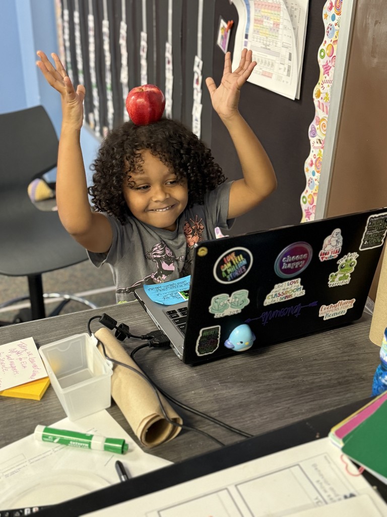 How do you celebrate Johnny Appleseed Day? With an apple on your head, of course! Mrs. Counts' class is crushing this challenge and making learning memorable. We love seeing all the great things happening in our classrooms! #DailyGreatness #SchoolSpirit #KindergartenRocks #AppleChallenge #CommunityInvolved