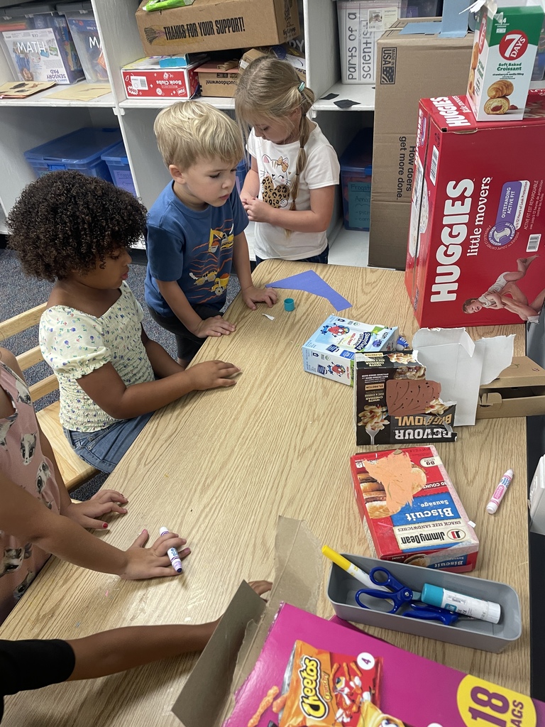 Learning through play is how our youngest students grow every day! Our Pre-K and Kindergarten centers are busy with little hands building, creating, and exploring. From play-doh creations to working together on crafts, these activities build crucial fine motor and social skills. Great things are happening in our early grades!  #PreK #EarlyLearning #LearningThroughPlay #CenterTime #SchoolCommunity