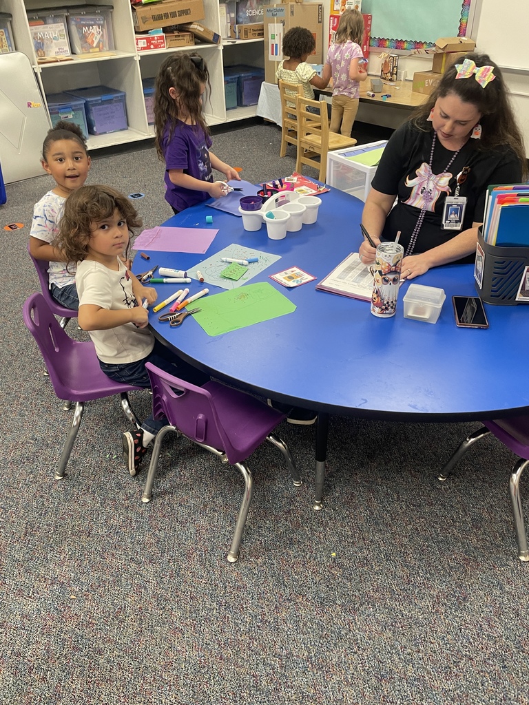 Learning through play is how our youngest students grow every day! Our Pre-K and Kindergarten centers are busy with little hands building, creating, and exploring. From play-doh creations to working together on crafts, these activities build crucial fine motor and social skills. Great things are happening in our early grades!  #PreK #EarlyLearning #LearningThroughPlay #CenterTime #SchoolCommunity